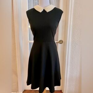 EUC SZ 2 Betsey Johnson Black Pearl Collared Dress.
